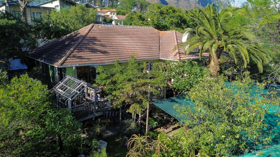 3 Bedroom Property for Sale in Camps Bay Western Cape